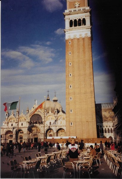 199803xx - 040 Venice, Florence, Rome.jpg